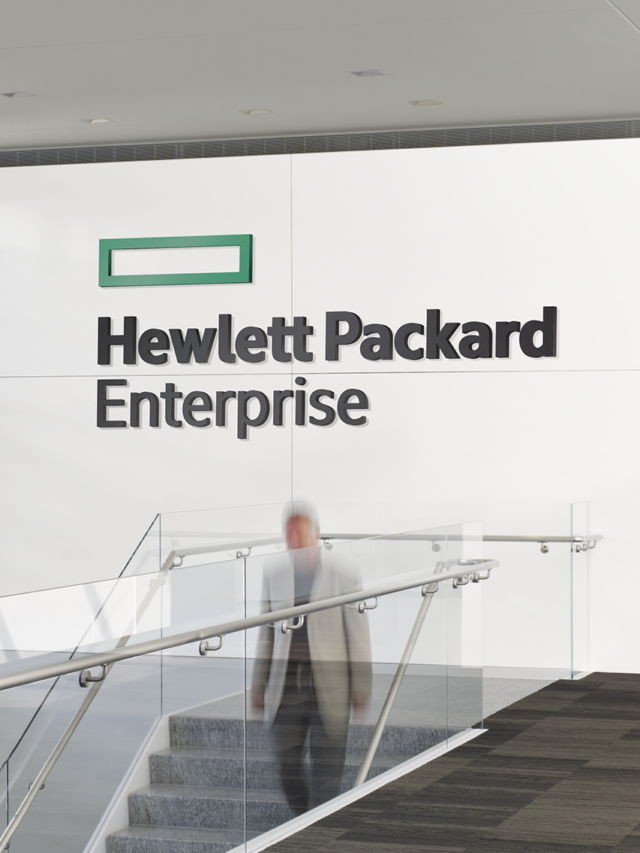 SGCOM_Blog_Thumbs_FEB04_HPE_MattAnne_02